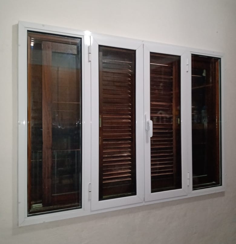 Janela acústica de giro 04 folhas 01