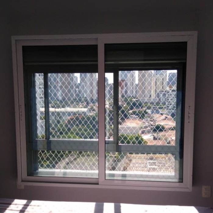 Janela acústica sobreposta: por que ela é a solução ideal para apartamentos? 1 janela acustica sobreposta para apartamentos 01 blog conforto acustica 02